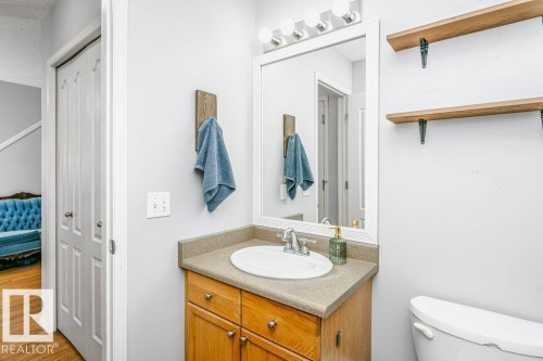 14023 156 Avenue, Edmonton, AB - Indoor Photo Showing Bathroom