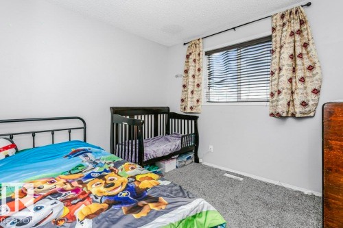 14023 156 Avenue, Edmonton, AB - Indoor Photo Showing Bedroom