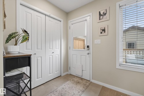 2513 Price Way, Edmonton, AB - Indoor Photo Showing Other Room