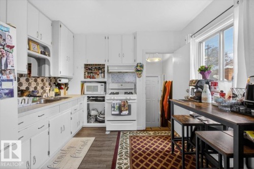 11813 39 Street, Edmonton, AB - Indoor