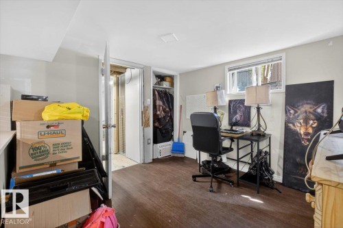 11813 39 Street, Edmonton, AB - Indoor Photo Showing Office