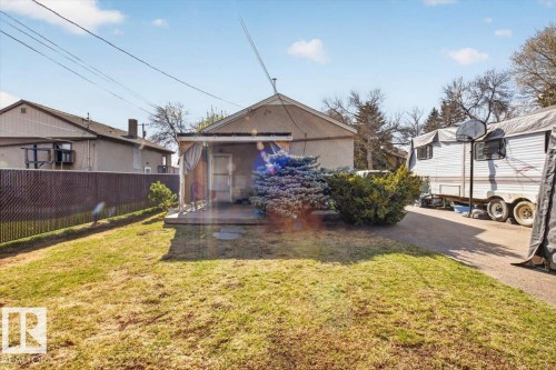 11813 39 Street, Edmonton, AB - Outdoor