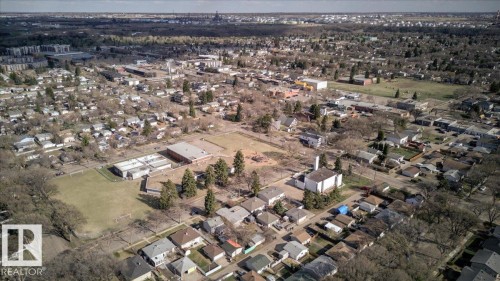 11813 39 Street, Edmonton, AB - Outdoor With View