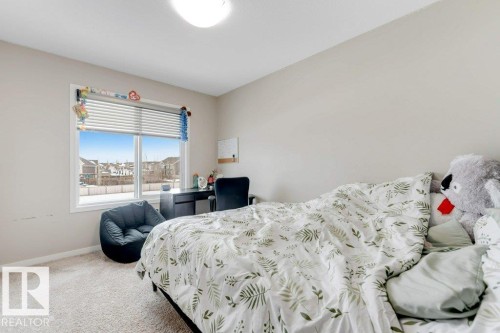 2777 Chokecherry Place, Edmonton, AB - Indoor Photo Showing Bedroom
