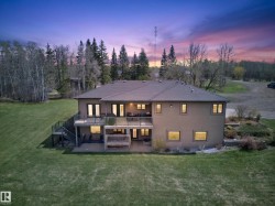 52138 RGE ROAD 215 Rural Strathcona County, AB T8E 1B3