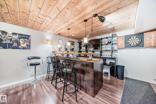 8811 38A Avenue, Edmonton, AB - Indoor