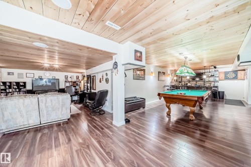 8811 38A Avenue, Edmonton, AB - Indoor Photo Showing Other Room