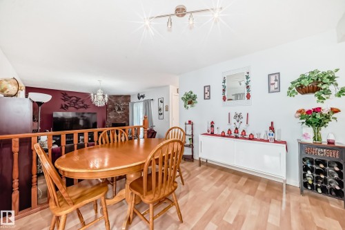 8811 38A Avenue, Edmonton, AB - Indoor Photo Showing Dining Room