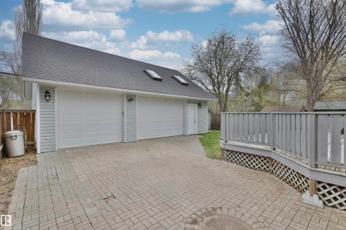 5318 48 Avenue, Wetaskiwin, AB - Outdoor With Exterior