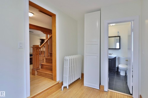 5318 48 Avenue, Wetaskiwin, AB - Indoor