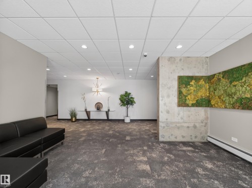 907 9930 113 Street, Edmonton, AB - Indoor Photo Showing Other Room