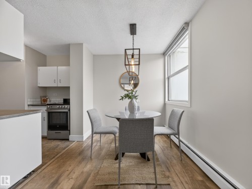 907 9930 113 Street, Edmonton, AB - Indoor Photo Showing Other Room