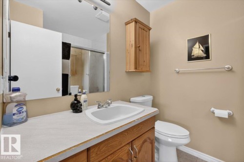 8409 99 Avenue, Fort Saskatchewan, AB - Indoor Photo Showing Bathroom