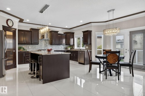 1607 Adamson Close, Edmonton, AB 