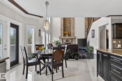 1607 Adamson Close, Edmonton, AB 