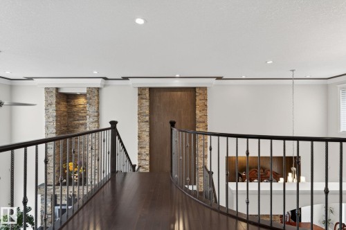 1607 Adamson Close, Edmonton, AB 