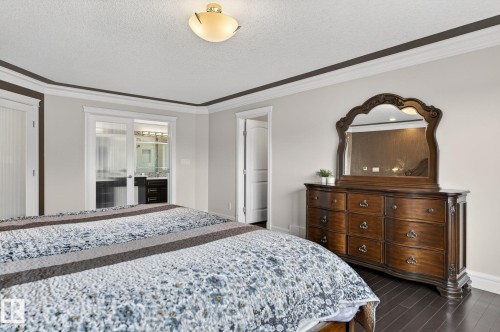 1607 Adamson Close, Edmonton, AB 