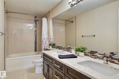 1607 Adamson Close, Edmonton, AB 