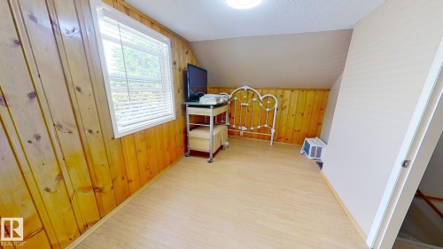13908 117 Avenue, Edmonton, AB - Indoor Photo Showing Other Room
