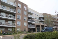 422 17404 64 Avenue  Edmonton, AB T5T 6X4