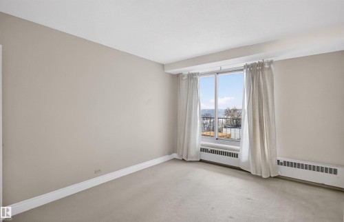304 12207 Jasper Avenue, Edmonton, AB - Indoor Photo Showing Other Room
