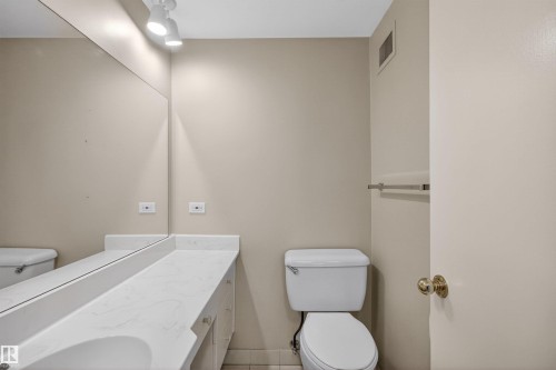 304 12207 Jasper Avenue, Edmonton, AB - Indoor Photo Showing Bathroom