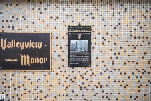 304 12207 Jasper Avenue, Edmonton, AB - Outdoor With Facade