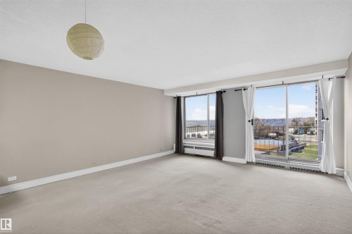 304 12207 Jasper Avenue, Edmonton, AB - Indoor Photo Showing Other Room