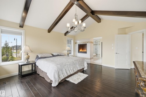 4547 Mead Crest, Edmonton, AB - Indoor Photo Showing Bedroom