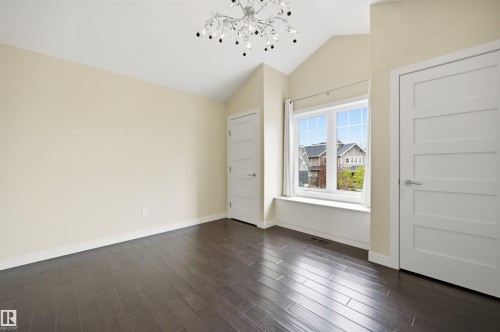 4547 Mead Crest, Edmonton, AB - Indoor Photo Showing Other Room