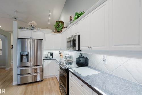 25 929 Picard Drive, Edmonton, AB 