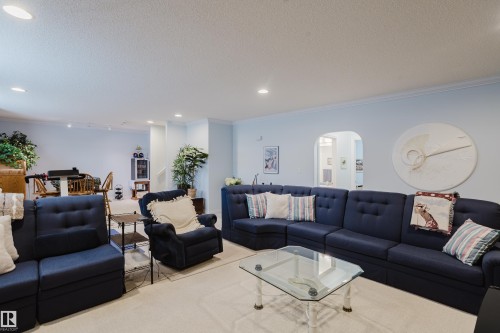 25 929 Picard Drive, Edmonton, AB 