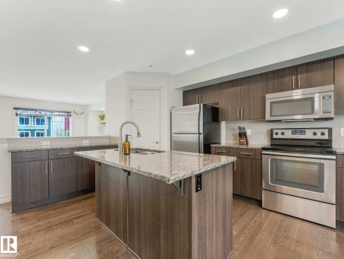 66 5317 3 Avenue, Edmonton, AB - Indoor Photo Showing Kitchen With Stainless Steel Kitchen With Upgraded Kitchen