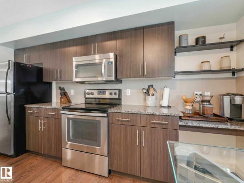 66 5317 3 Avenue, Edmonton, AB - Indoor Photo Showing Kitchen With Stainless Steel Kitchen