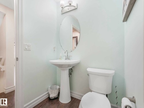 66 5317 3 Avenue, Edmonton, AB - Indoor Photo Showing Bathroom