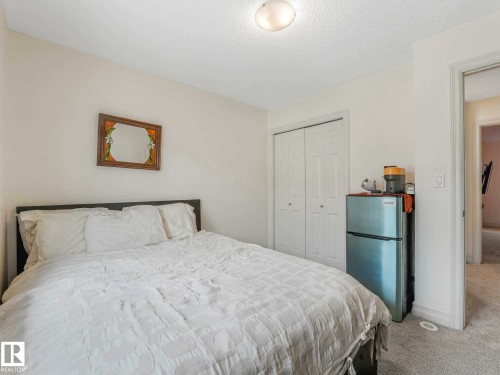 66 5317 3 Avenue, Edmonton, AB - Indoor Photo Showing Bedroom