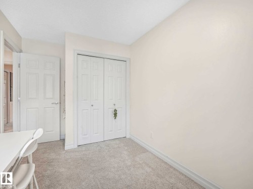 66 5317 3 Avenue, Edmonton, AB - Indoor