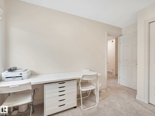 66 5317 3 Avenue, Edmonton, AB - Indoor