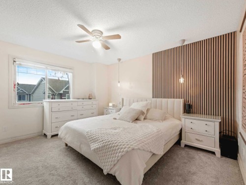 66 5317 3 Avenue, Edmonton, AB - Indoor Photo Showing Bedroom