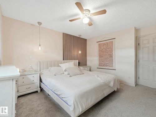 66 5317 3 Avenue, Edmonton, AB - Indoor Photo Showing Bedroom