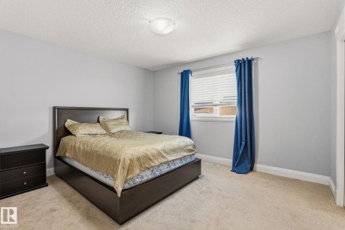 515 Callaghan Point(E), Edmonton, AB - Indoor Photo Showing Bedroom
