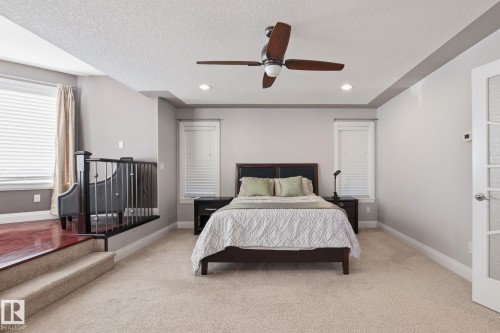 515 Callaghan Point(E), Edmonton, AB - Indoor Photo Showing Bedroom