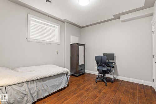 515 Callaghan Point(E), Edmonton, AB - Indoor Photo Showing Bedroom
