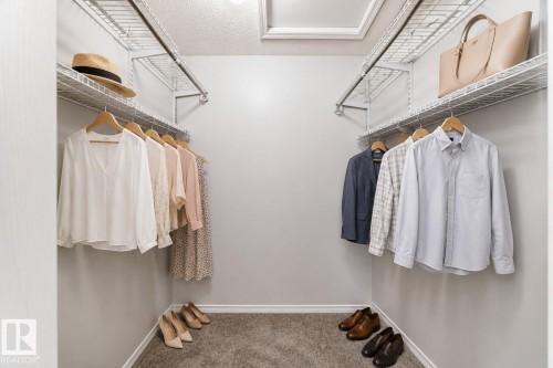 28 603 Youville Drive E, Edmonton, AB - Indoor With Storage