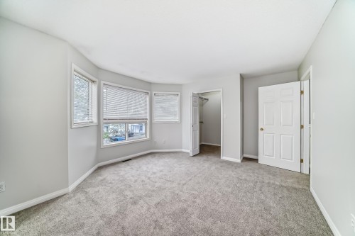 28 603 Youville Drive E, Edmonton, AB - Indoor
