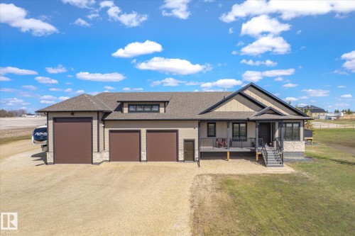 55525 RGE ROAD 264  Rural Sturgeon County, AB T8R 0Y4