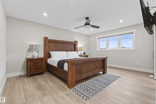 309 Waterton Way, Cold Lake, AB - Indoor Photo Showing Bedroom