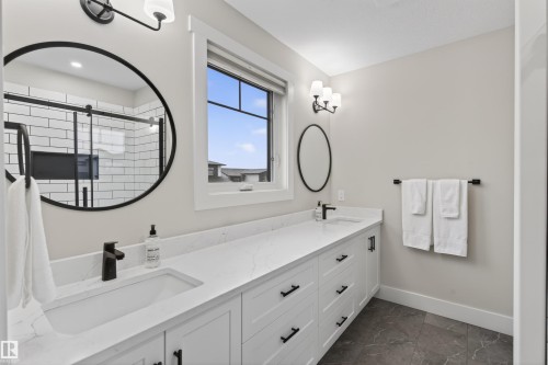 309 Waterton Way, Cold Lake, AB - Indoor Photo Showing Bathroom
