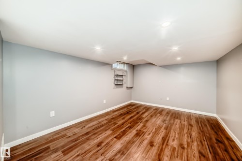 12018 157 Avenue, Edmonton, AB - Indoor
