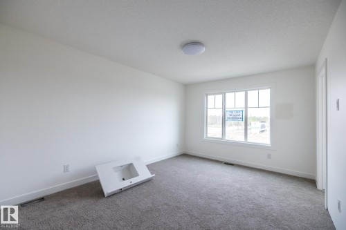 211 157 Avenue, Edmonton, AB 